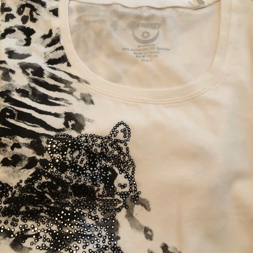3 Zenergy Tees by chico - Picture 2 of 5